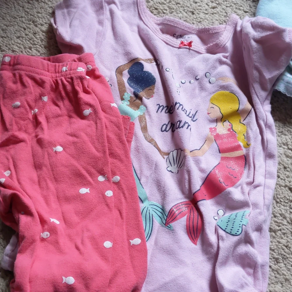 Pajama sets! - Picture 4 of 6